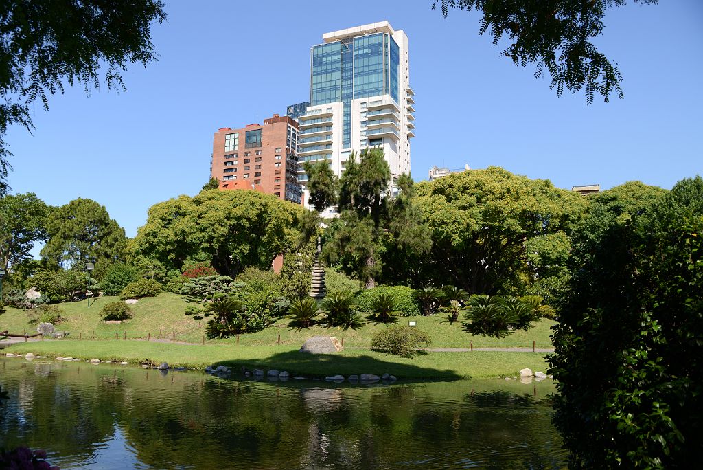 14 Japones Japanese Garden With Highrise Buildings Beyond Buenos Aires